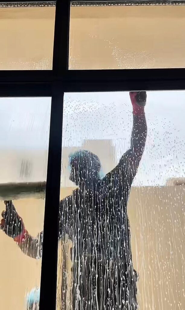 لاين كواليتي -شركة تنظيف بالرياض whatsapp image 2026 05 28 at 7.24.19 pm (1)